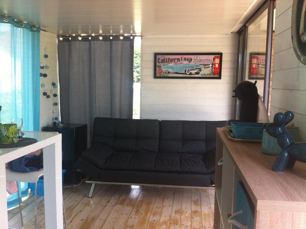 Les Nuits Insolites De La Mothe - Hebergement En Bulle Ou Tiny House Avec Spa Privatif Outremecourt Екстериор снимка