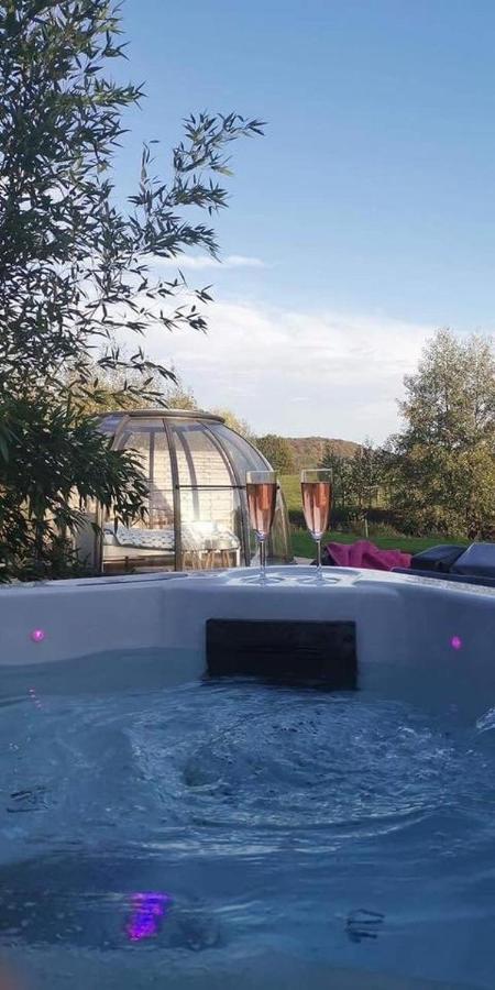 Les Nuits Insolites De La Mothe - Hebergement En Bulle Ou Tiny House Avec Spa Privatif Outremecourt Екстериор снимка
